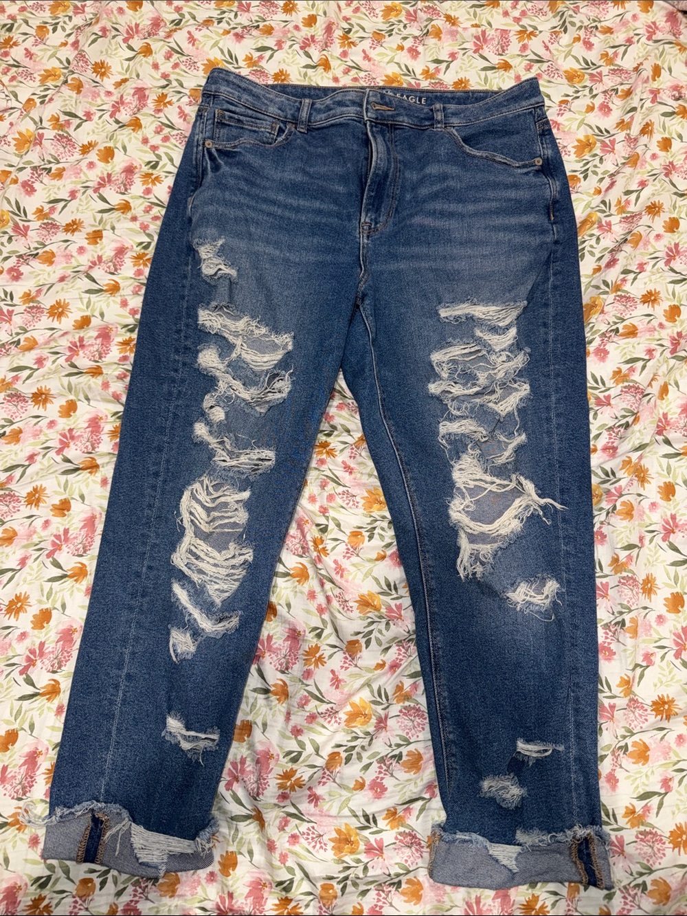 American Eagle Outfitters Distressed Blue mom Jeans